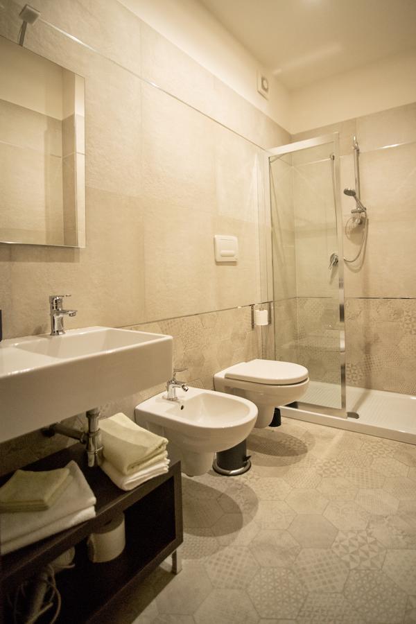 Guest House Centrale Барлетта Екстер'єр фото
